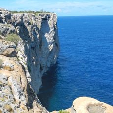 モナ島