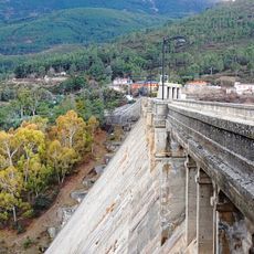 El Burguillo dam