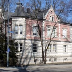 Augsburger Straße 1