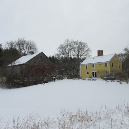 Howe Village Historic District