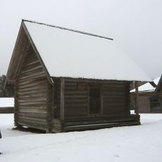 Амбар двухэтажный из села Сутоки Рамешковского района (Василёво)