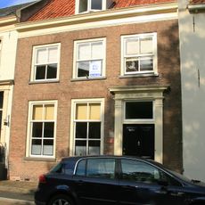 Herenstraat 9, Buren