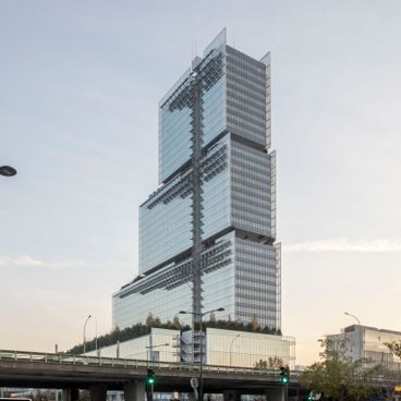 Renzo Piano's architecture: buildings, museums, and more.
