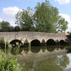 Sainte-Marie-sur-Ouche Bridge
