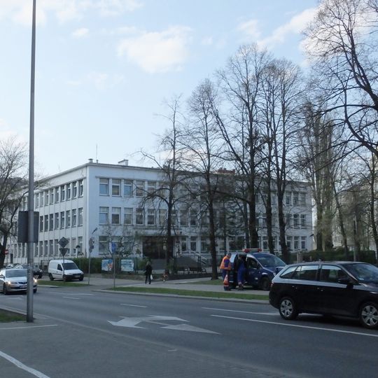 School at 1 Spiska Street in Warsaw