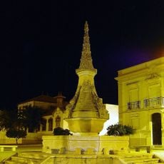 Chafariz no Largo Dr. Olímpio Barreto Murta