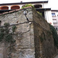 Mur a la plaça de Malla