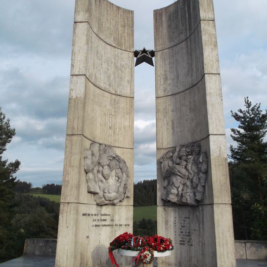 Pomník padlých v SNP