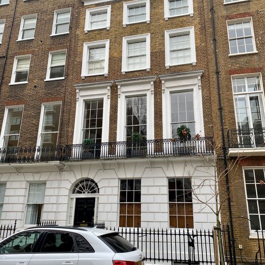 19, Montagu Street W1