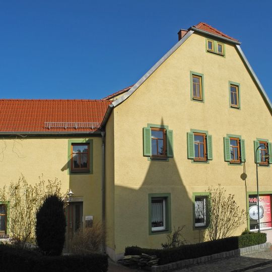 Wohnhaus in Ecklage Landbergweg 2