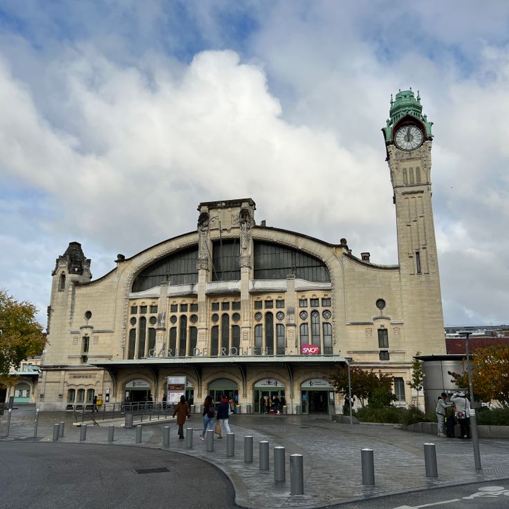 Gare de Rouen-Rive-Droite