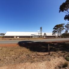 Jitarning grain receival point