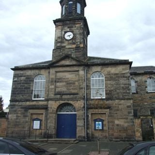 Edinburgh, Portobello, 16a Bellfield Street, Portobello Old And Windsor Place Parish Church