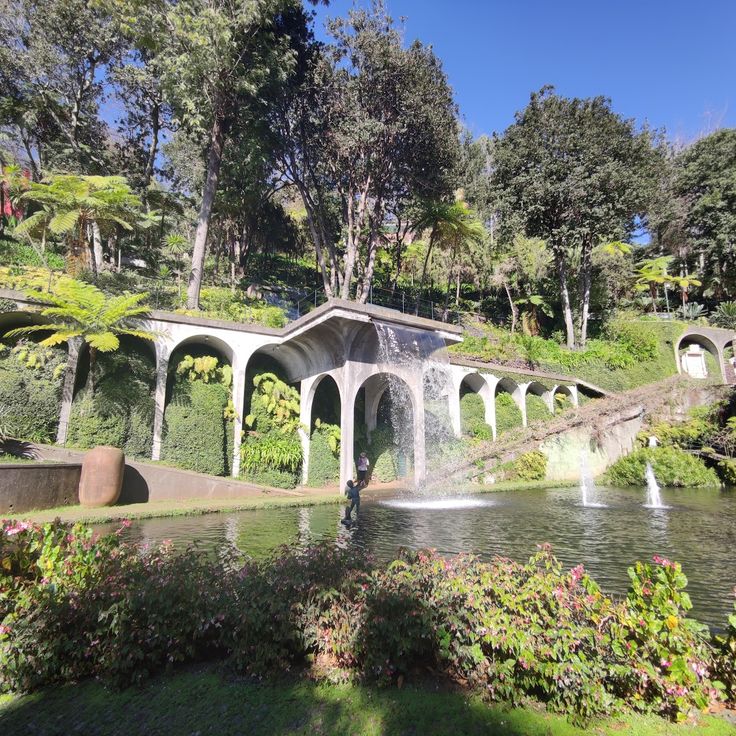 Jardines del Palacio de Monte