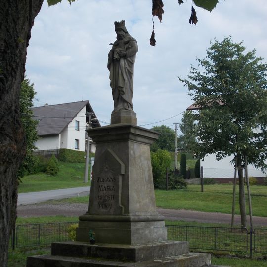 Statue of Virgin Mary in Kněžnice