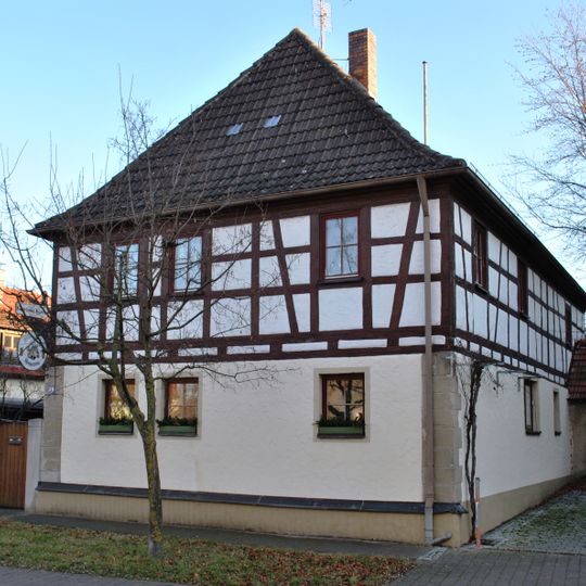 Wohn- und Geschäftshaus