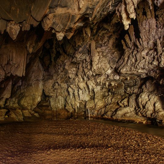 Caverna Água Suja