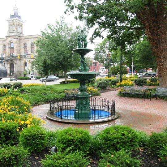 Lisbon Historic District