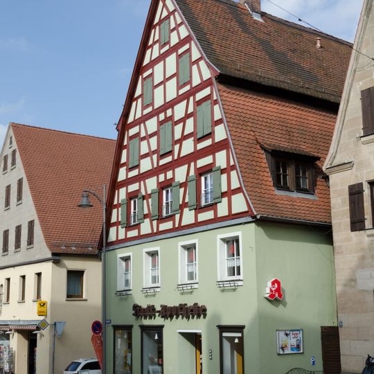 Bürgerhaus mit Apotheke