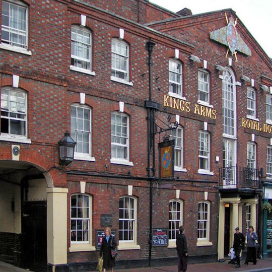 Kings Arms Royal Hotel