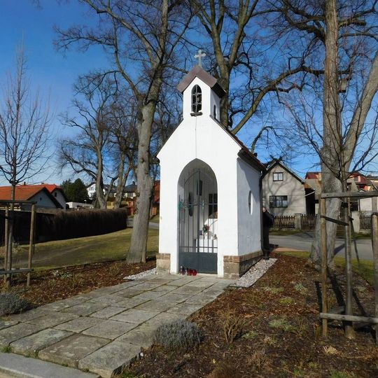 Kaplička ve Vyžlovce