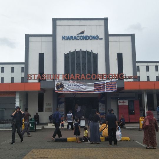 Kiaracondong railway station