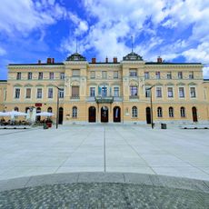 Transalpina/Europe Square