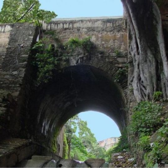 Puente de Carlos III