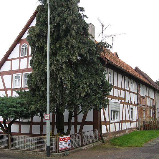 Wallenröder Straße 13/15