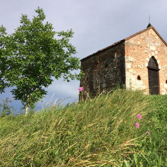 Churches in Montechiaro d'Asti