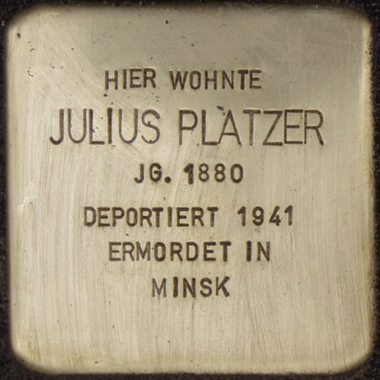 Stolperstein en memoria de Julius Platzer
