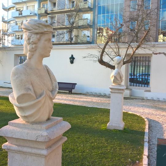 Jardim Maria José Moura