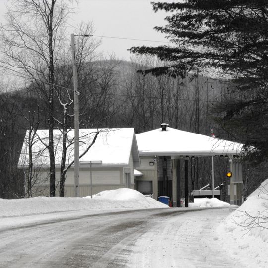 East Richford–Glen Sutton Border Crossing