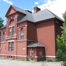 Pleasant Street School