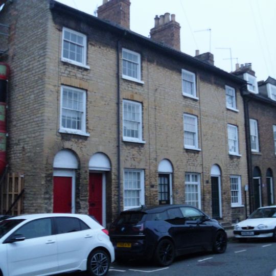 15-17, St Leonard's Street