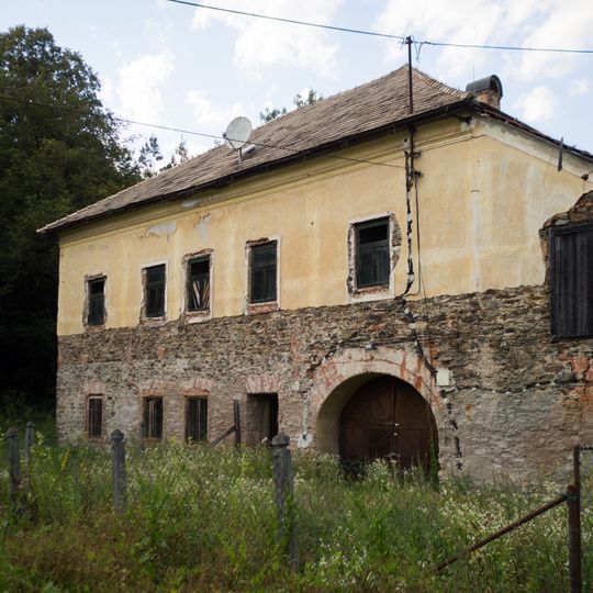 Huta 550, zájazdný hostinec