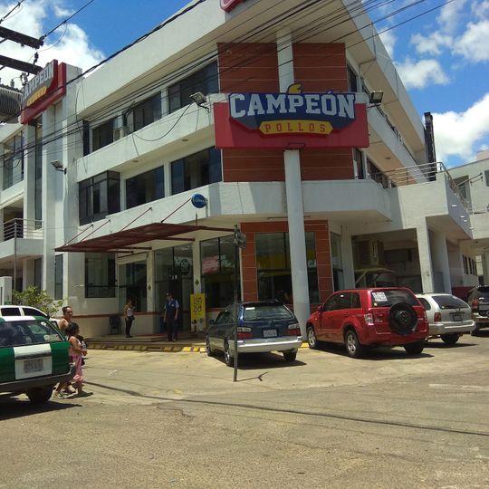 Pollos Campeón - Sucursal Cañoto