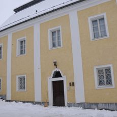 Pfarrhof und Nebengebäude