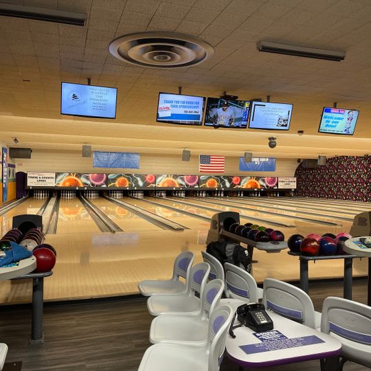 Town & Country Lanes