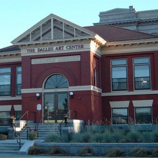 The Dalles Carnegie Library
