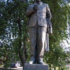 Socha Petra Bezruče v Kostelci na Hané v Tyršově ulici