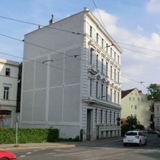 Mietshaus in vom Typ geschlossener Bebauung Schützenstraße 1