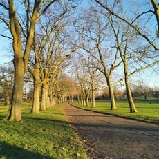 Gladstone Park