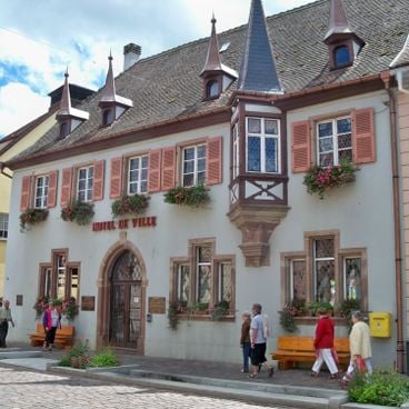 Weinstraße im Elsass: historische Dörfer, Fachwerkhäuser, mittelalterliche Architektur