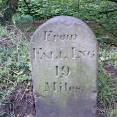 Milepost at SE 0995 2178