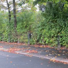 Guardrail and water mouth at Florian-Geyer-Straße, Chemnitz
