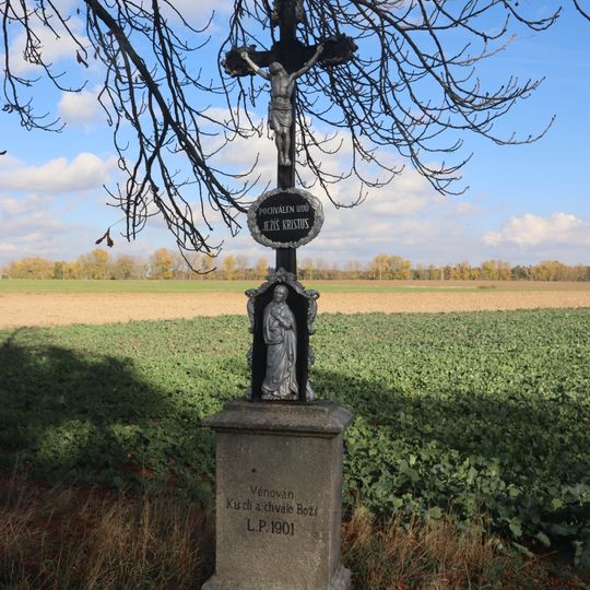 Kříž u Račího potoka