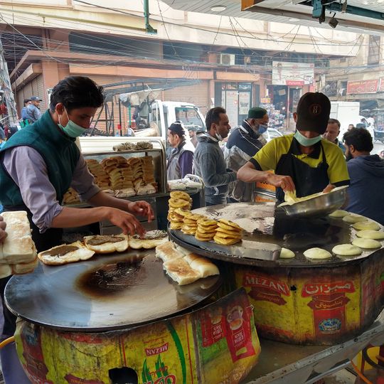 Super Biryani and Bun Kabab House۔ سپر بریانی اینڈ بن کباب ہاؤس