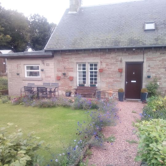 7 Bonjedward Cottages, Bonjedward House