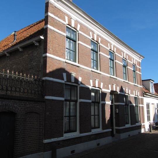 Hoge Kerkstraat 13, Nieuwerkerk